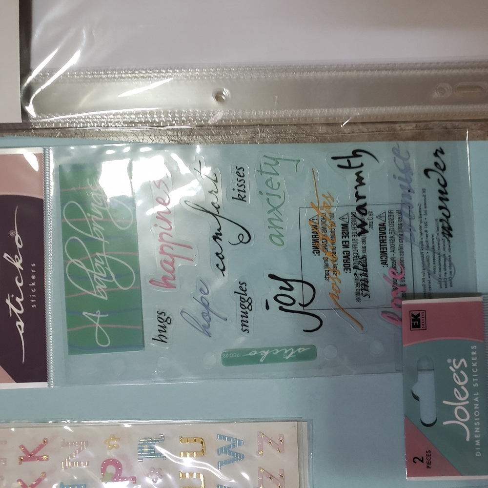 Scrapbook accessories - Picture 11 of 12